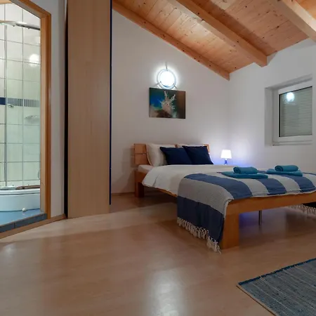 Case de vacanță House