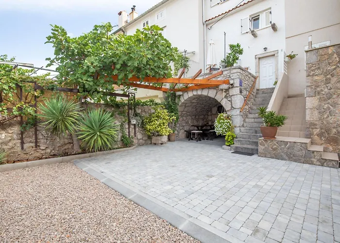 House Tatil Evi